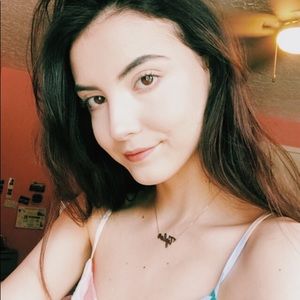 Meet your Posher, Mallorie